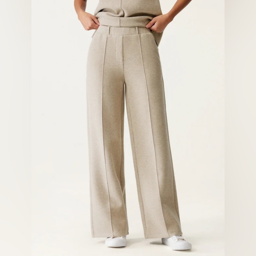 NWT OGL HIGH WAISTED STRAIGHT LEG PANTS IN HEATHER MORGANITE